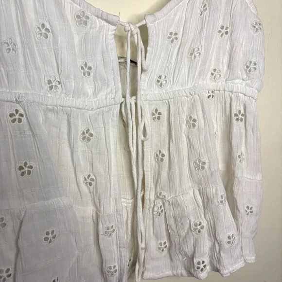 American Eagle Women's M White Eyelet Babydoll Top Romantic Cottagecore Boho - Picture 2 of 7